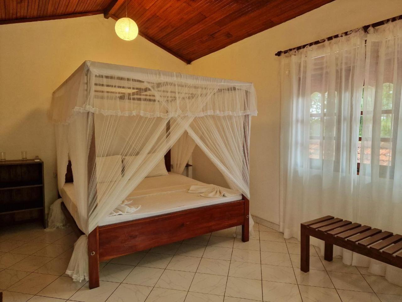 Panorama Beach Hotel Tangalle Exterior foto
